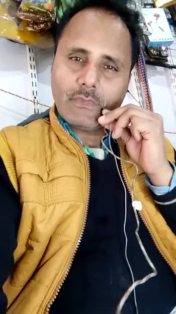 #करीना कपूर चुनावी दंगल में आने वाली हैं..
खबर की माँ की आँख😁)