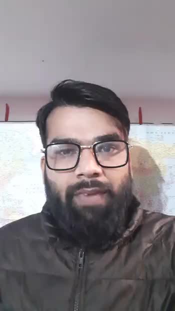 #SayNoToWar चलाने वाले देश को कमजोर कर रहे हैं और पाकिस्तान को बच निकलने का मौका दे रहे हैं.