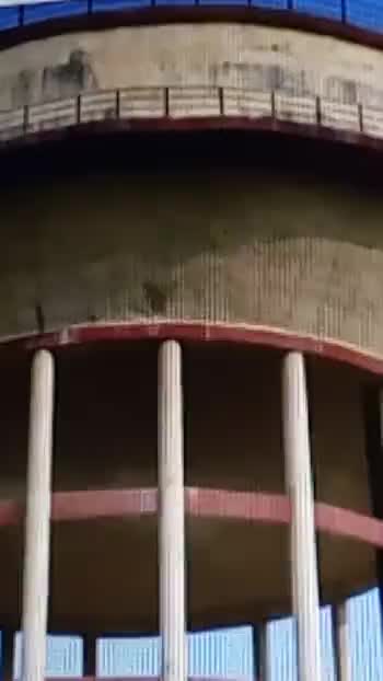 जलदाय विभाग द्वारा निर्मित 4लाख लीटर क्षमता पानी कि टंकी गिरी #indiangovt #accident