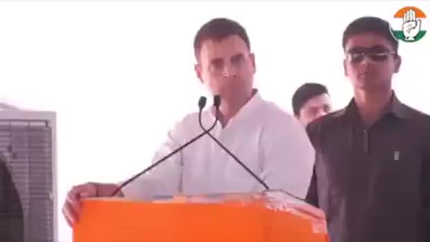 साल के 72,000 से महीने के 72,000 पर आ गए
चुनाव के नजदीक आने पर  दिन के 72,000 पर आजायेंगे साहब ।। #bikanerlive