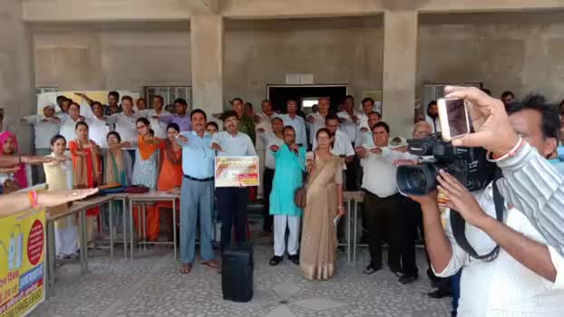 #स्वीप #कार्यक्रम के अंतर्गत #सीकर के #खंडेला में निकली #बैडबाजा #बारात